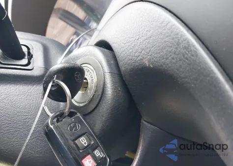 2006 Hyundai Elantra Gls/Limited z USA, uszkodzony, nr VIN KMHDN46D86U304694